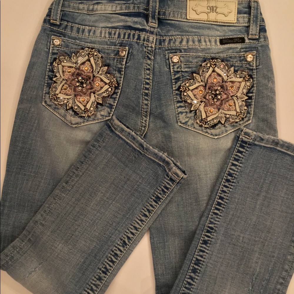 NWOT Miss Me sz25x 24.5”L distressed Capri jeans